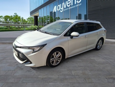 40543ad341c7ad9b85737cf1254c2d0f-1732 Toyota Corolla 1.8 HSD Alisio TS