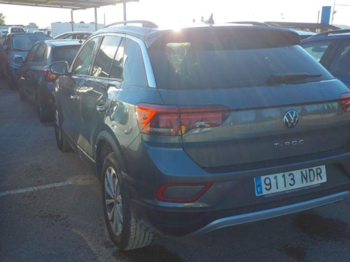 40543ad341c7ad9b85737cf1254c2d0f-1740 Volkswagen T-roc «más» 2.0 Tdi 110kw (150cv) Dsg - 2
