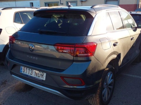 40543ad341c7ad9b85737cf1254c2d0f-1741 Volkswagen T-roc «más» 2.0 Tdi 110kw (150cv) Dsg - 3