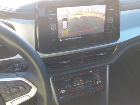 40543ad341c7ad9b85737cf1254c2d0f-1746 Volkswagen T-roc «más» 2.0 Tdi 110kw (150cv) Dsg - 8