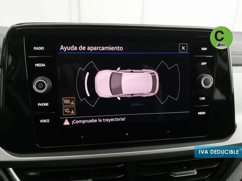 40543ad341c7ad9b85737cf1254c2d0f-1333 Volkswagen T-Roc Life 1.0 TSI 81 kW (110 CV) - 19