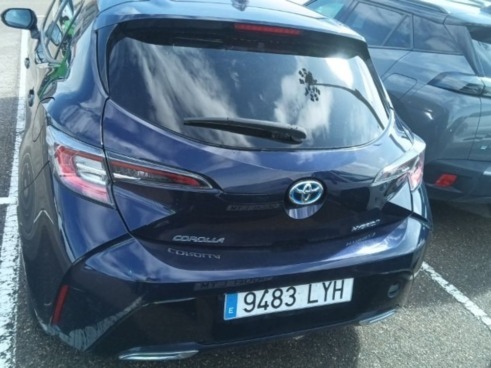 40543ad341c7ad9b85737cf1254c2d0f-2095 Toyota Corolla 2.0 180h Style E-cvt - 5