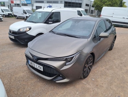 40543ad341c7ad9b85737cf1254c2d0f-2099 Toyota Corolla 2.0 180H STYLE E-CVT