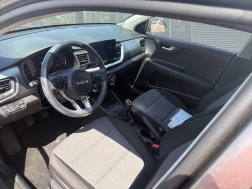 40543ad341c7ad9b85737cf1254c2d0f-2246 Kia Stonic 1.0 T-gdi 74kw (100cv) Mhev Mt Concept - 7