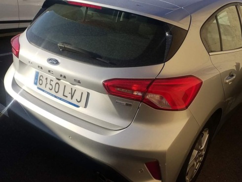40543ad341c7ad9b85737cf1254c2d0f-2307 Ford Focus 1.0 Ecoboost Mhev 92kw Trend+ - 3