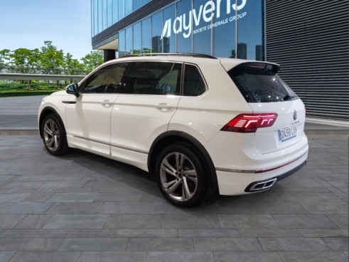 40543ad341c7ad9b85737cf1254c2d0f-2348 Volkswagen Tiguan R-line 2.0 Tdi 110kw (150cv) Dsg - 6