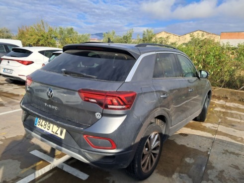 40543ad341c7ad9b85737cf1254c2d0f-2493 Volkswagen T-roc Life 2.0 Tdi 85kw (115cv) - 4