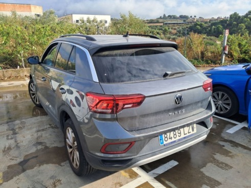 40543ad341c7ad9b85737cf1254c2d0f-2495 Volkswagen T-roc Life 2.0 Tdi 85kw (115cv) - 6