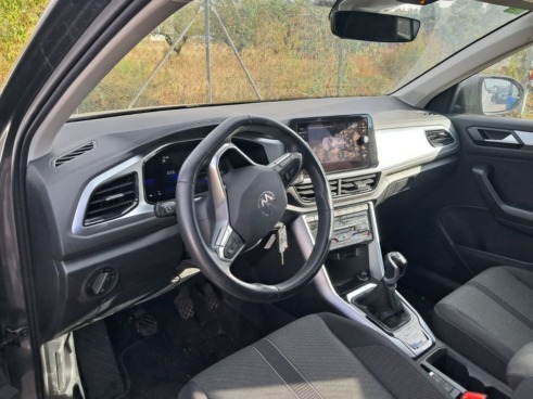 40543ad341c7ad9b85737cf1254c2d0f-2496 Volkswagen T-roc Life 2.0 Tdi 85kw (115cv) - 7