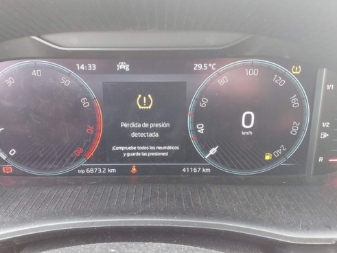 40543ad341c7ad9b85737cf1254c2d0f-1178 Skoda Fabia 1.0 Mpi 59kw (80cv) Ambition - 6