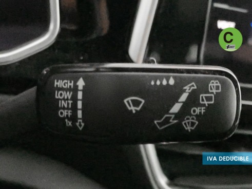 40543ad341c7ad9b85737cf1254c2d0f-6616 Volkswagen T-Roc R-Line 2.0 TDI 110 kW (150 CV) - 24