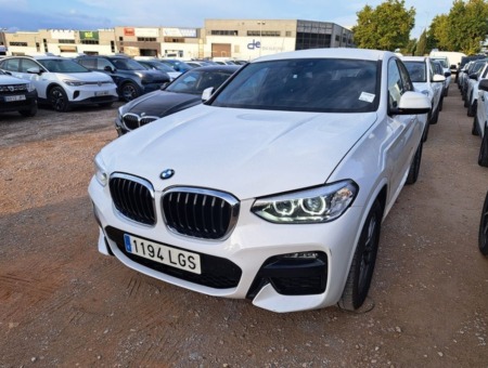 40543ad341c7ad9b85737cf1254c2d0f-3978 BMW X4 xDrive20d