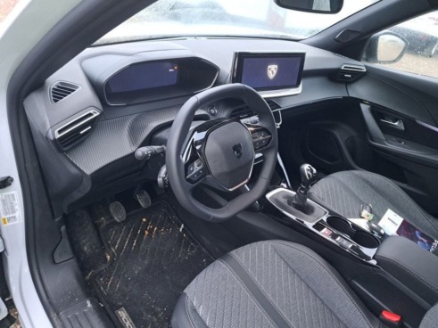 40543ad341c7ad9b85737cf1254c2d0f-4106 Peugeot 2008 Allure Puretech 100 S&s 6 Vel. Man - 7