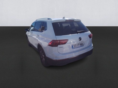 40543ad341c7ad9b85737cf1254c2d0f-4244 Volkswagen Tiguan Allspace Life 2.0 Tdi 110kw (150cv) Dsg - 6