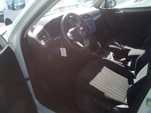40543ad341c7ad9b85737cf1254c2d0f-4245 Volkswagen Tiguan Allspace Life 2.0 Tdi 110kw (150cv) Dsg - 7