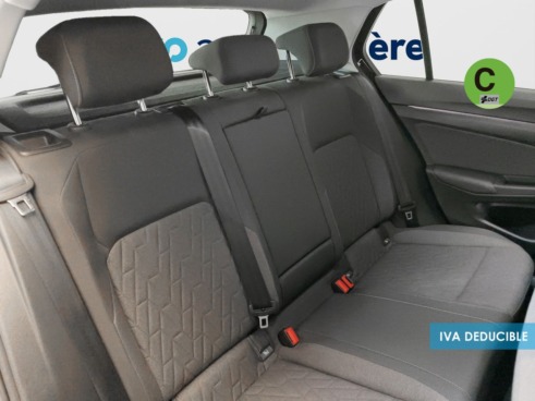 40543ad341c7ad9b85737cf1254c2d0f-4983 Volkswagen Golf Más 1.5 TSI 85 kW (116 CV) - 7