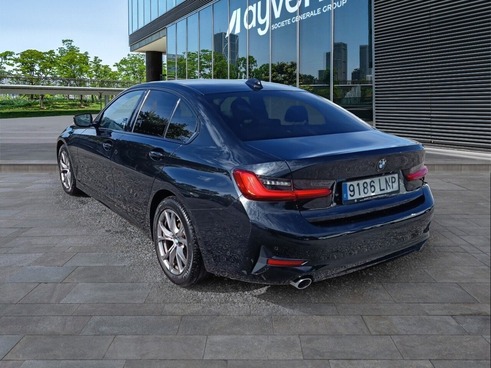 40543ad341c7ad9b85737cf1254c2d0f-5116 Bmw Series 3 318d Auto. - 6