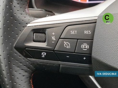 40543ad341c7ad9b85737cf1254c2d0f-8106 Seat Leon 1.0 TSI S&S FR 25 Aniversario 81 kW (110 CV) - 22
