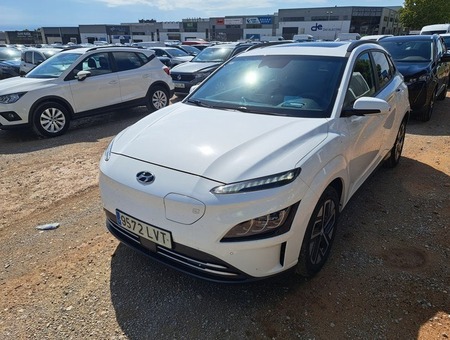 99810234-265e-0bfc-bf75-d94c96894247 Hyundai Kona 150kW EV Style Sky