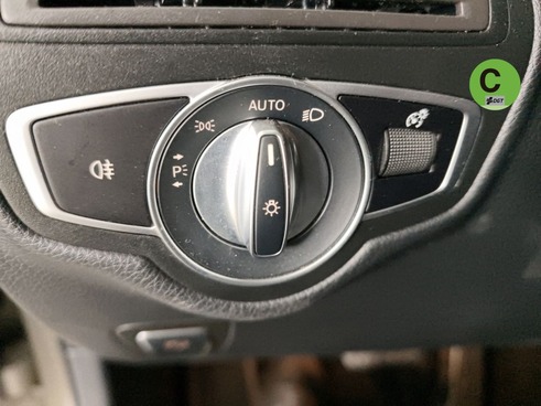 37043ad0-860c-1601-d060-eb13f4237f3a Mercedes GLC 220 d 4Matic 143 kW (194 CV) - 31