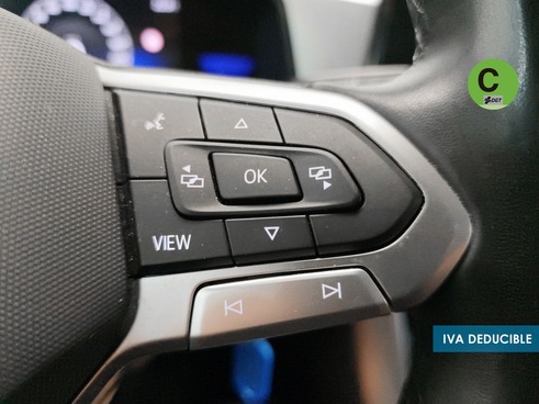 9b92b450-38b9-1ab9-7117-1c3a501433cd Volkswagen T-Roc Life 2.0 TDI 110 kW (150 CV) DSG - 25