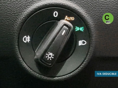 c9653490-d174-4e70-e0ca-b8021b6f975c Volkswagen T-Roc Life 2.0 TDI 110 kW (150 CV) DSG - 30